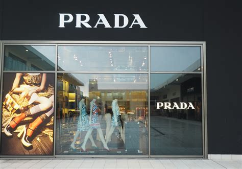 prada factory outlet milan italy|prada italy outlet online.